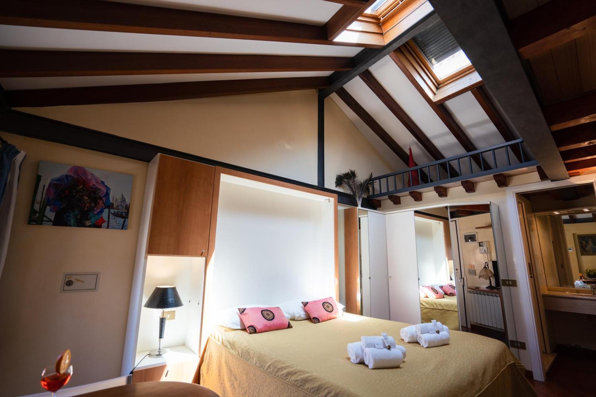 San Marco Apartments Венеция Экстерьер фото
